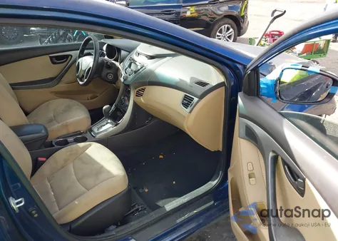 2013 Hyundai Elantra Gls/Limited z USA, uszkodzony, nr VIN KMHDH4AE0DU664000